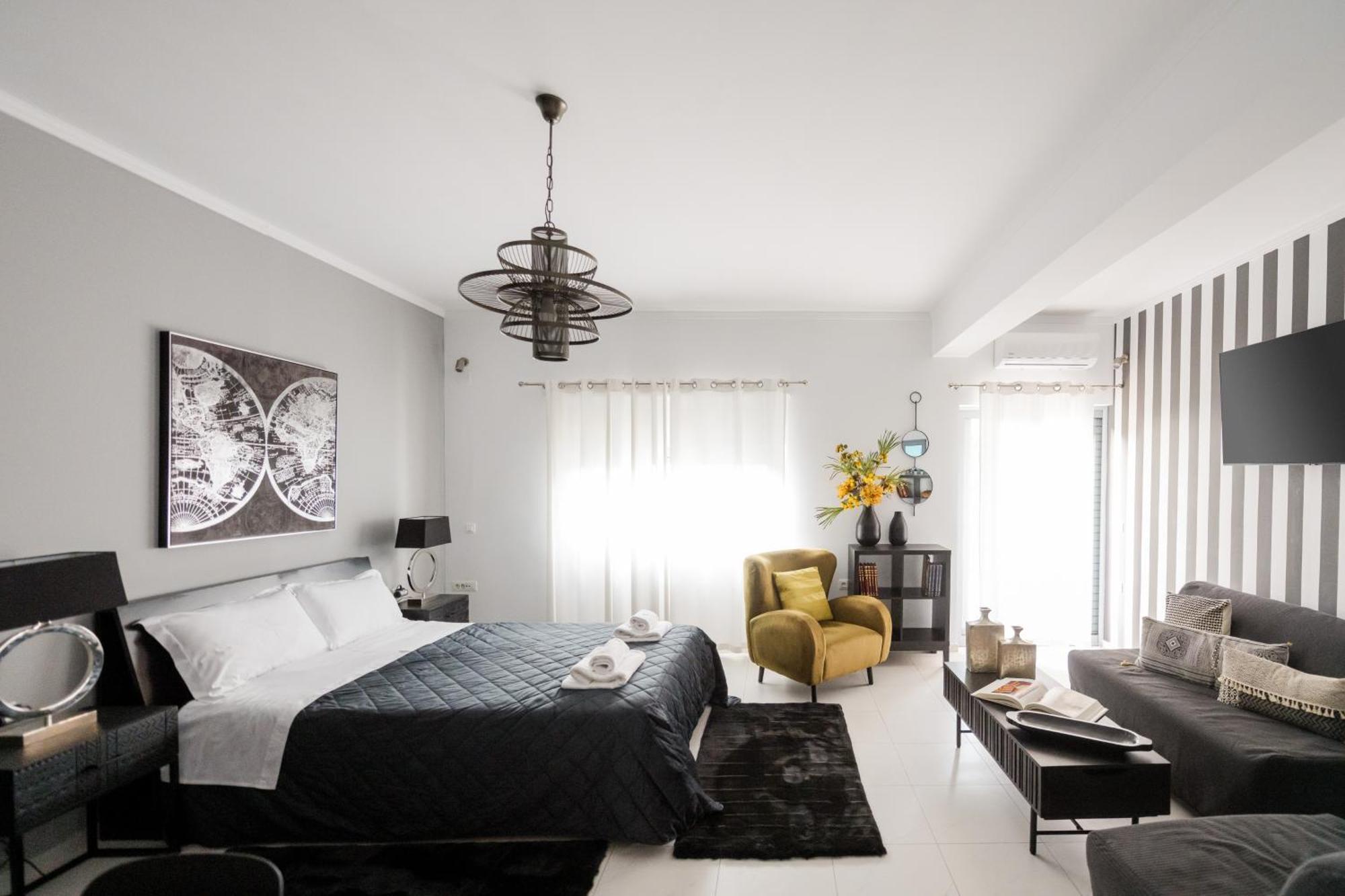 Byron Luxury Apartments Aigio Exterior foto